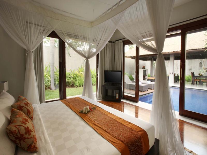विला Jerami & Seminyak (Bali)
