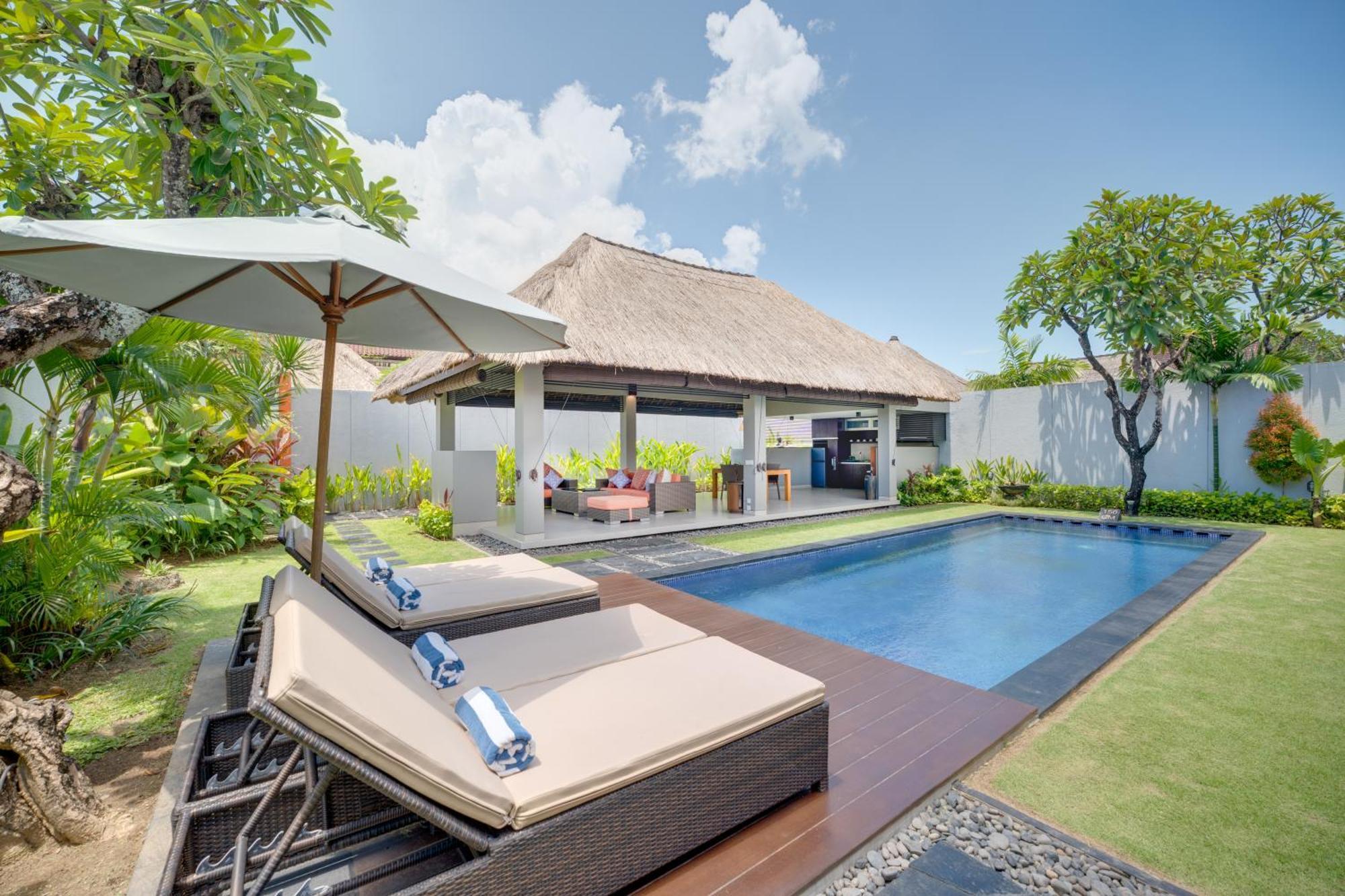 विला Jerami & Seminyak (Bali)